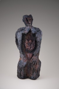 Un Mal qui ronge Raku, 37 x 16 x 12 cm, 2010